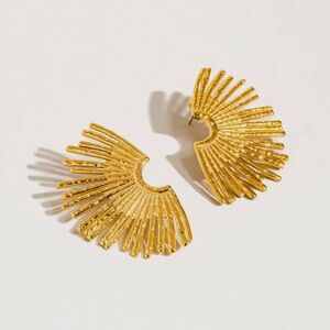 Radiant Gold Fan Earrings